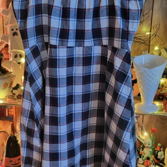 Juniors sundress size SMALL - Picture 3 of 4